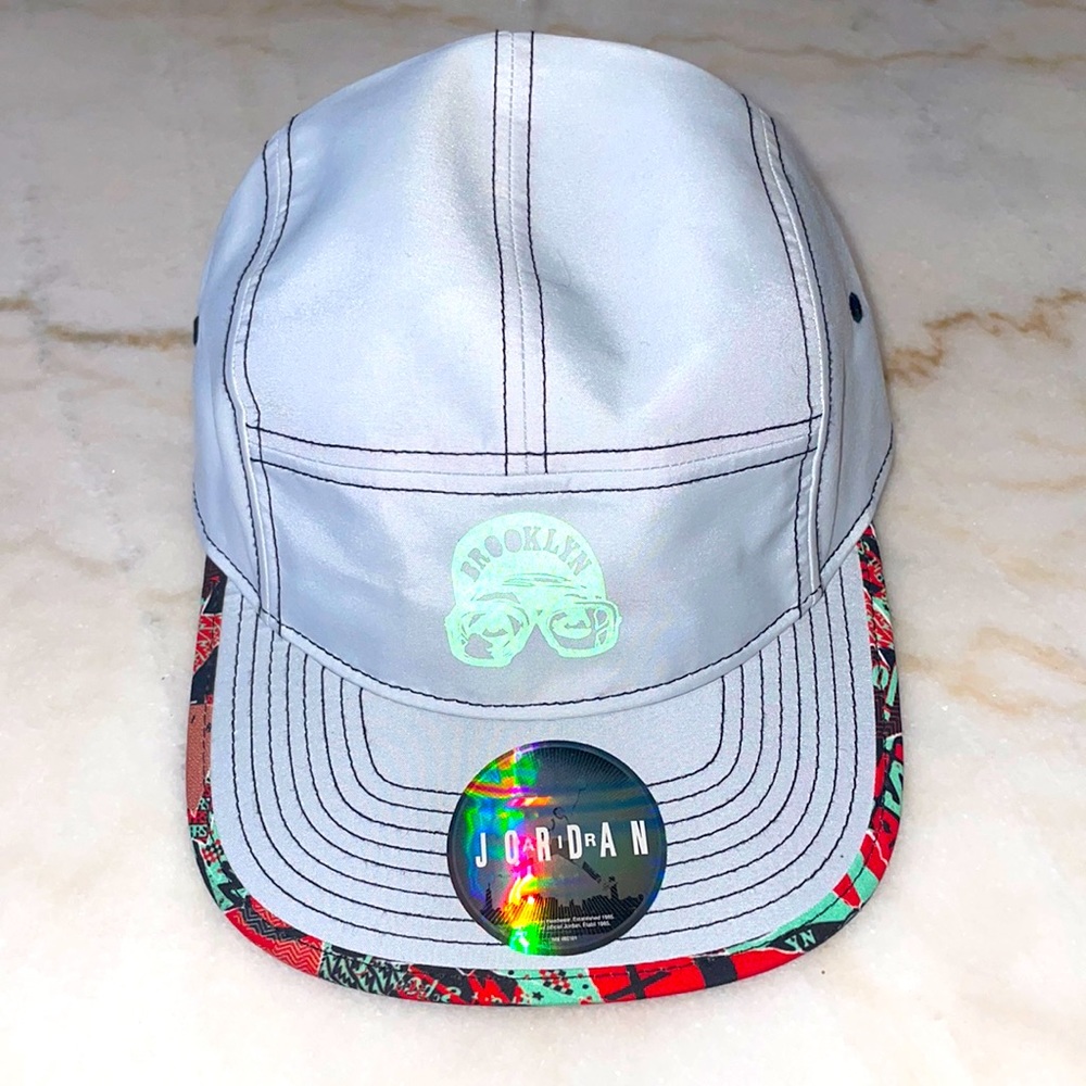 Mens strapback hat